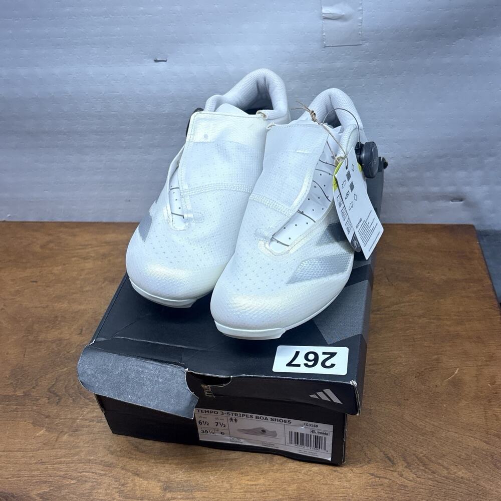 BRANDNEW Adidas Tempo 3-Stripes BOA Men's Cycling Cloud Sz 6.5 WhiteSilverIG3160